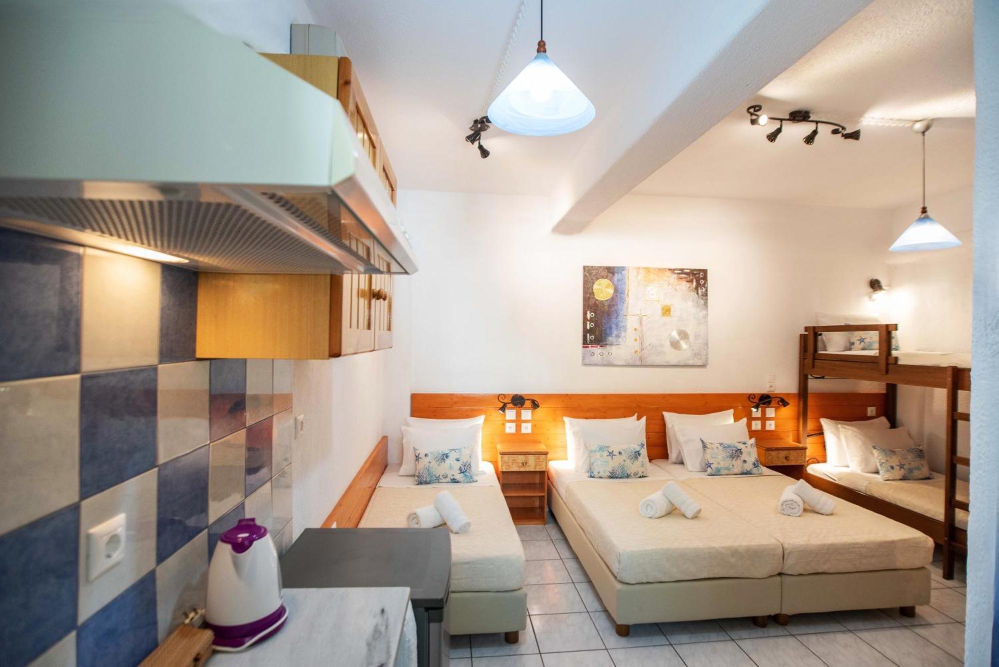 Kontaratos Studios & Apartments Páros Dış mekan fotoğraf