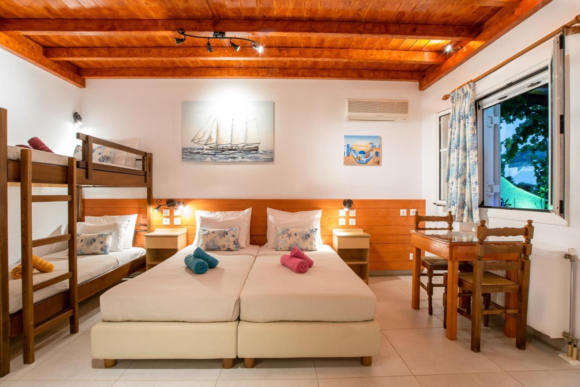 Kontaratos Studios & Apartments Páros Dış mekan fotoğraf