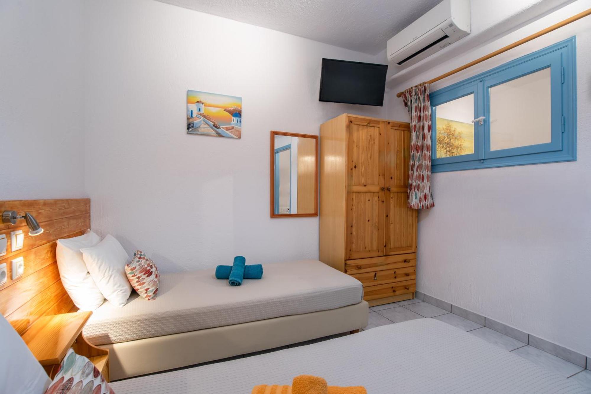 Kontaratos Studios & Apartments Páros Dış mekan fotoğraf