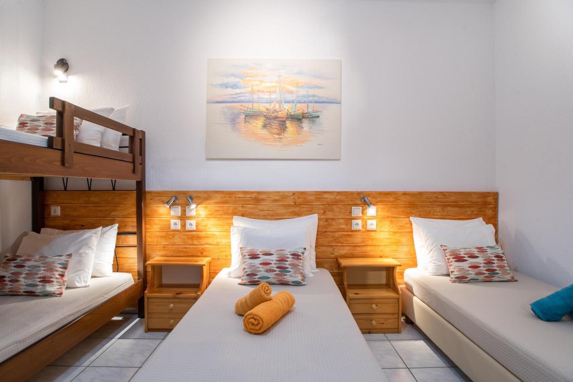 Kontaratos Studios & Apartments Páros Dış mekan fotoğraf
