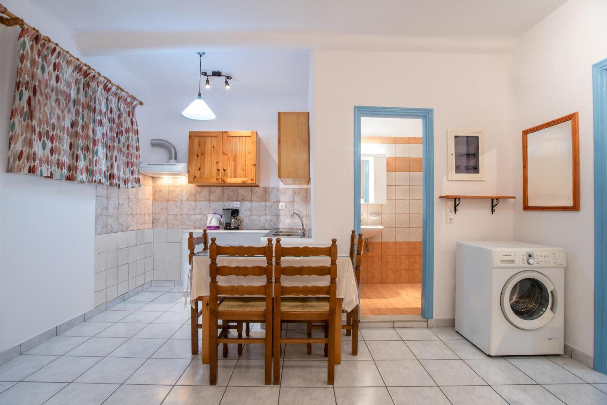Kontaratos Studios & Apartments Páros Dış mekan fotoğraf