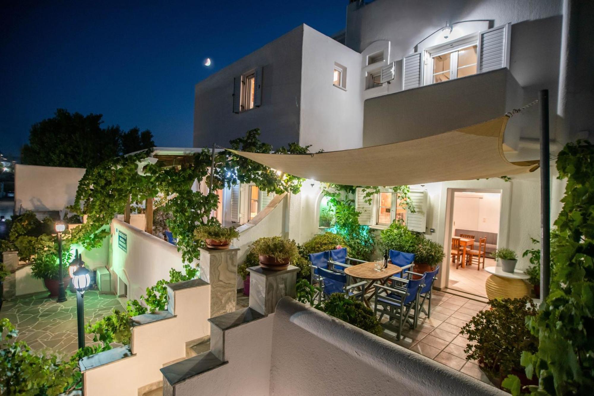 Kontaratos Studios & Apartments Páros Dış mekan fotoğraf