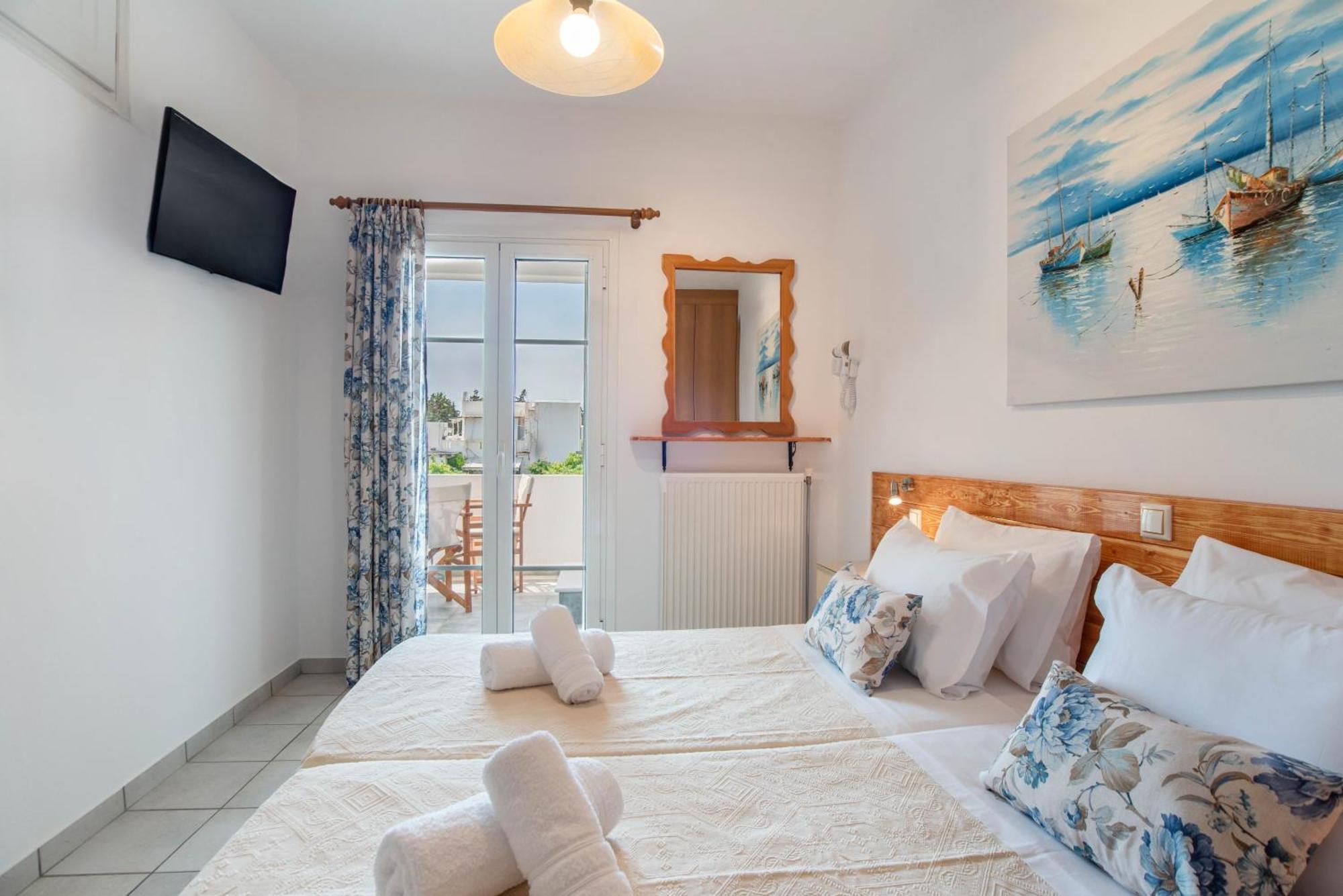 Kontaratos Studios & Apartments Páros Dış mekan fotoğraf